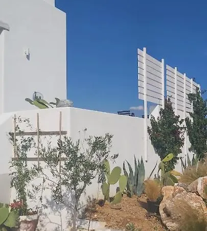 Glymar Paros 4* 皮索·里瓦蒂