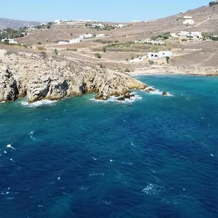 Glymar Paros 皮索·里瓦蒂